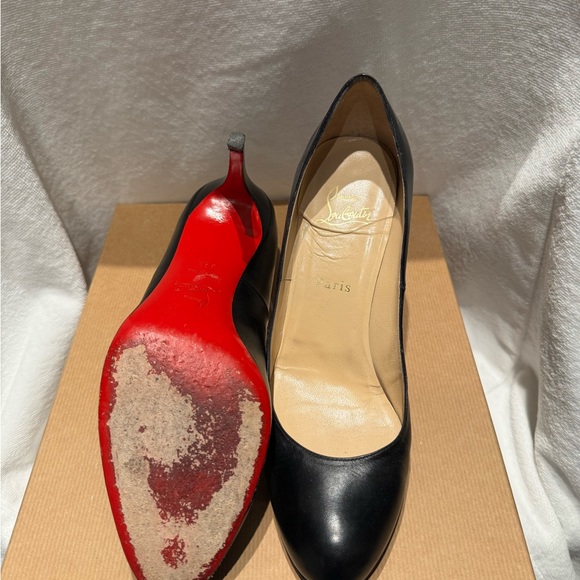 Black leather Christian Louboutin heel - Picture 2 of 4